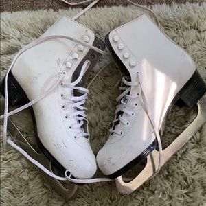 Ice skates